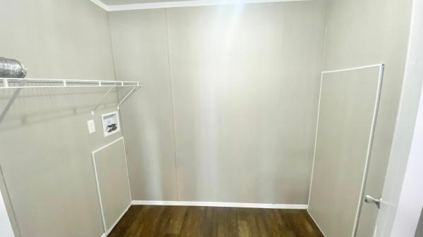 2021 Champion Grand Slam Mobile Home