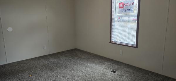 2016 Redman 1670215RA Mobile Home