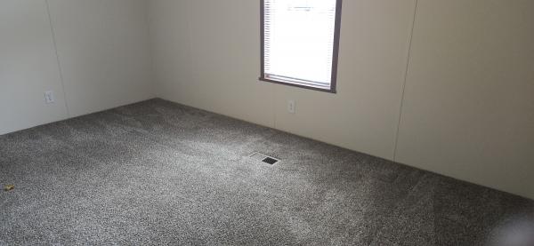 2016 Redman 1670215RA Mobile Home