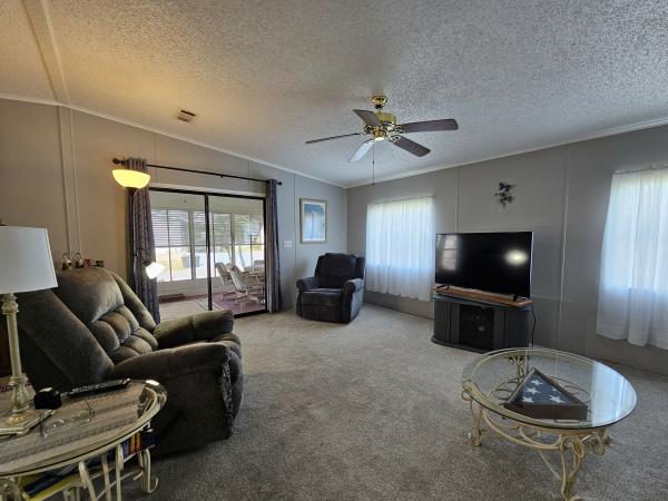 1990 Palm Harbor Mobile Home