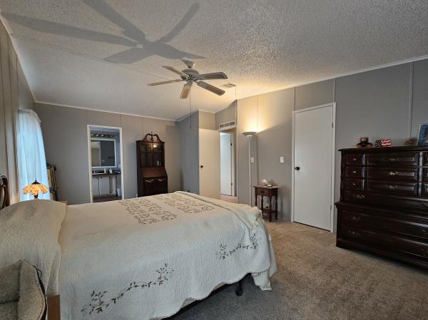 1990 Palm Harbor Mobile Home