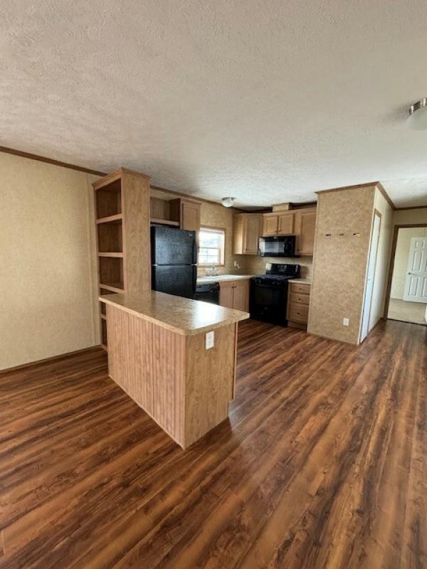 2015 EAGLE RIVER LC-64S500  Home