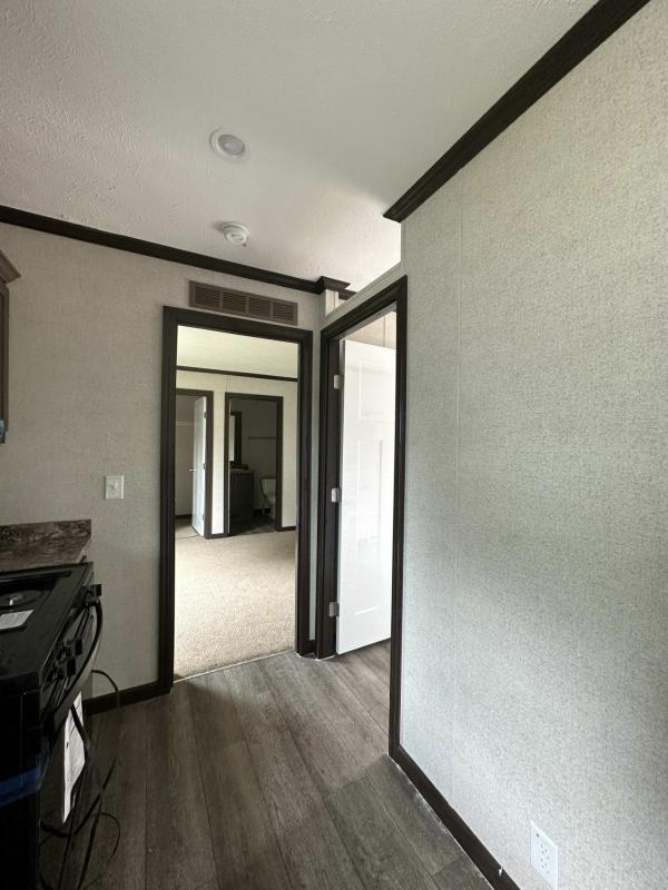 2023 Skyline Bay Springs Mobile Home