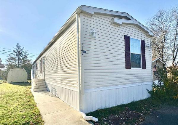 2023 Redman NWS-F-25206  Home