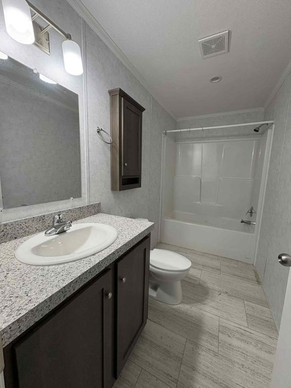 2023 Redman NWS-F-25206  Home