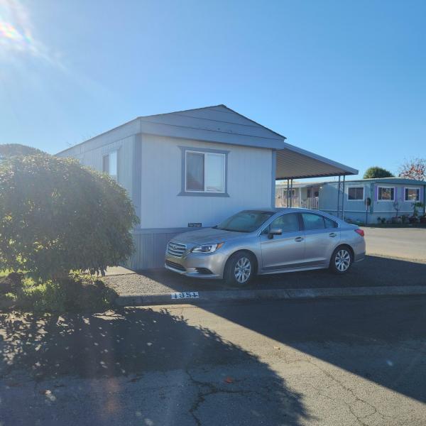 1985 BaySprings BSP413 Mobile Home