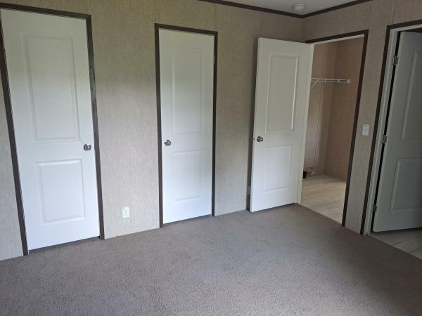 2020 Eagle River LC-64S500  Home