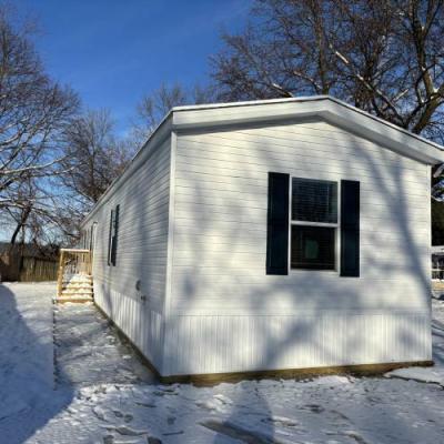 Mobile Home at 27 Crestwood Drive #0097 Middletown, IN 47356