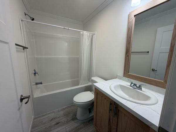 2025 Skyline 41  Home