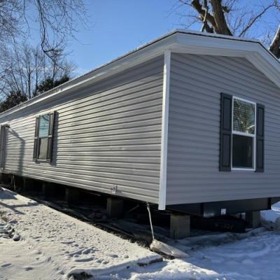 Mobile Home at 27 Crestwood Drive #0053 Middletown, IN 47356