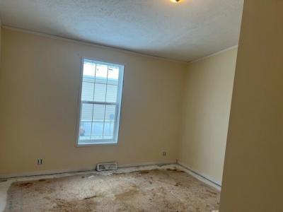 Photo 2 of 11 of home located at 253 North Meadow Court Batavia, OH 45103