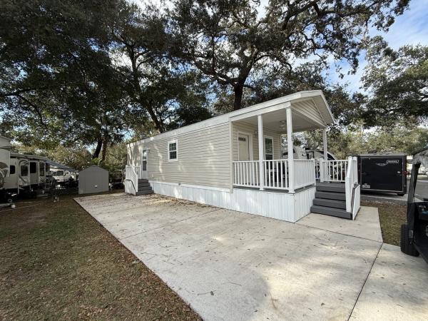 2019 Skyline 2610B 14x36 Mobile Home