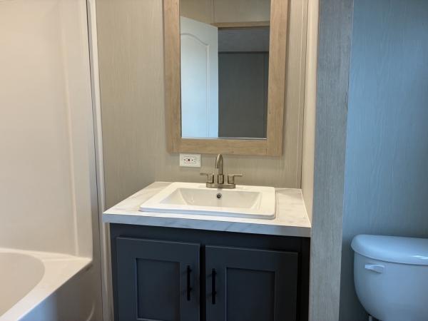 2023 45CEJ16562AH23  Home