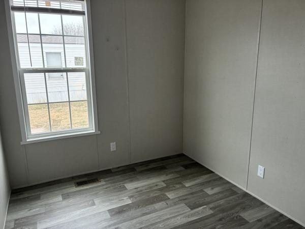 2022 RFN1664 9BFC1  Home