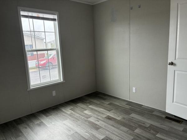 2022 RFN1664 9BFC1  Home