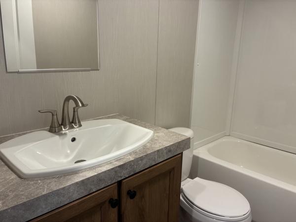 2023 35MYO16562A  Home