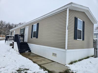 Mobile Home at 180 Hawk Dr Elsmere, KY 41018