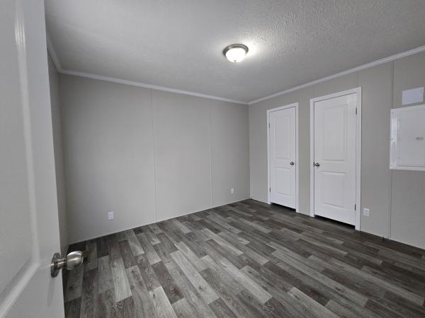 2023 RFN1664 9BFC1  Home