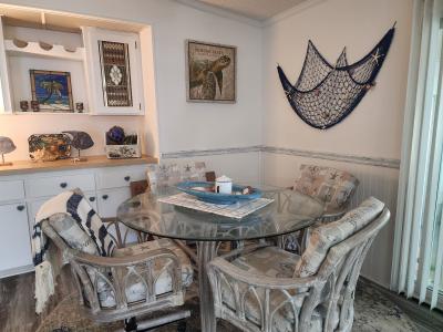 Photo 4 of 12 of home located at 6 Sunset Falls Dr Ormond Beach, FL 32174