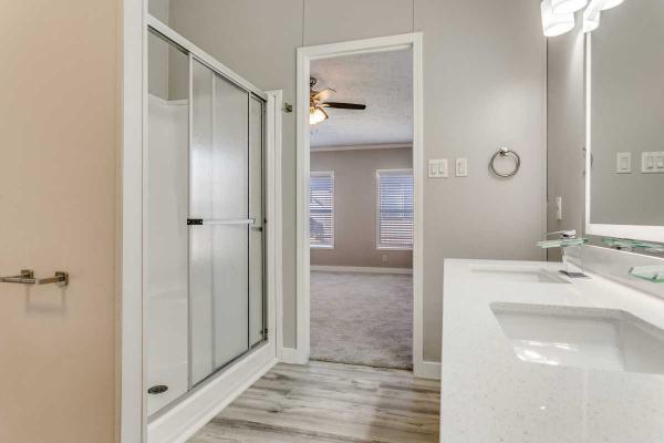 2003 Redman BROOKHOLLOW Manufactured Home