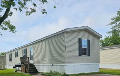 Mobile Home at 29701 Carousel St Novi, MI 48377