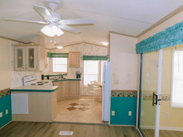 1997 Skyline Manufactured Home