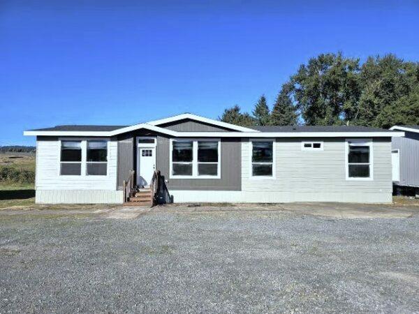 Photo 1 of 2 of home located at 15815 S Pope Lane Oregon City, OR 97045