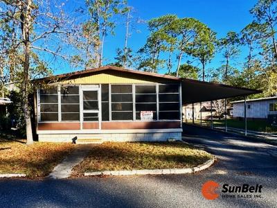 Mobile Home at 13582 E Hwy 40, Lot 111 Silver Springs, FL 34488