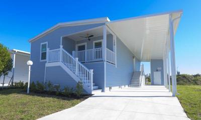 Photo 5 of 27 of home located at 701 Aqui Esta Dr #139 Punta Gorda, FL 33950