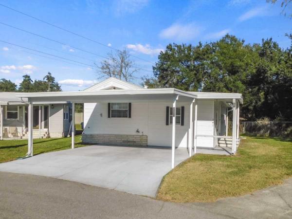 Photo 1 of 2 of home located at 41219 Hockey Drive Lot 241 Zephyrhills, FL 33540