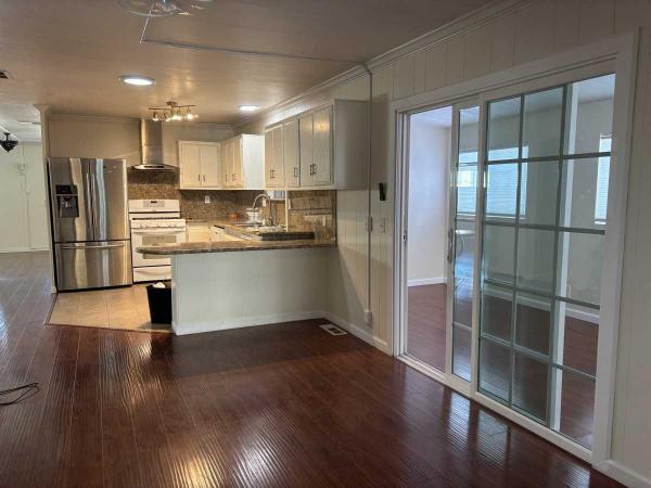 1971 Santa Anita Manufactured Home