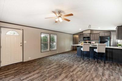 Photo 5 of 8 of home located at 1001 E Macarthur Rd, Lot 41 Wichita, KS 67216