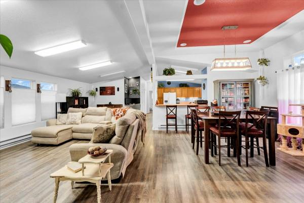 2002 Karsten Manufactured Home