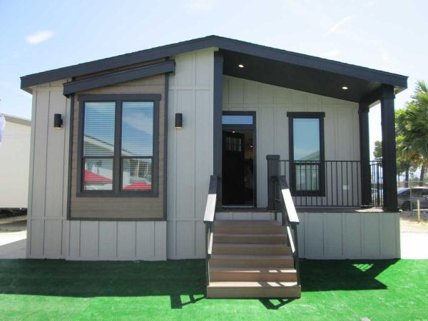 2025 Clayton Homes Boston Mobile Home