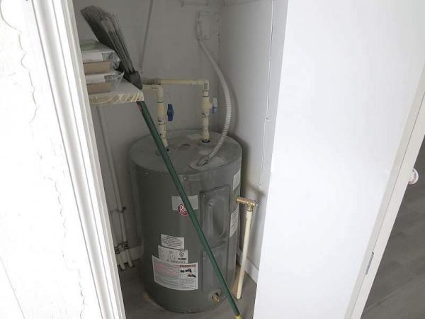 1972 MTVE Manufactured Home