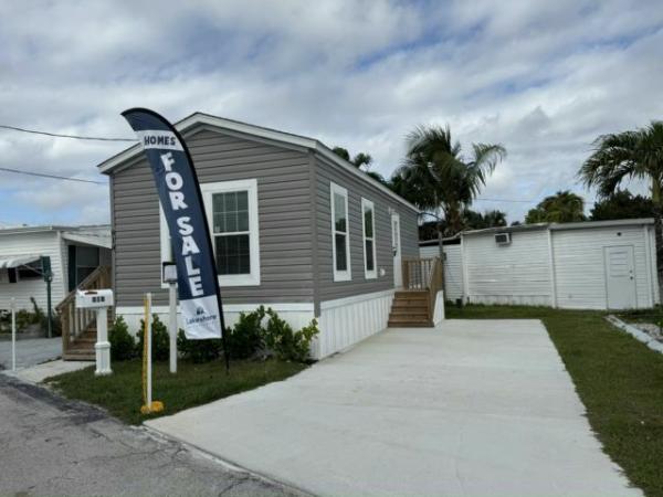 2025 Live Oak Homes (LOHGA300) Acorn Manufactured Home