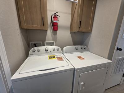 Photo 2 of 7 of home located at 264 W Glengarry Ct Highland, MI 48357