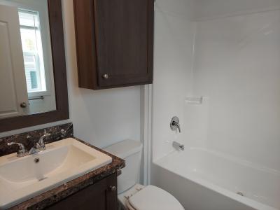 Mobile Home at 2503 W Lindsay Ct Highland, MI 48357