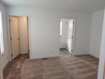 Photo 3 of 6 of home located at 2503 W Lindsay Ct Highland, MI 48357