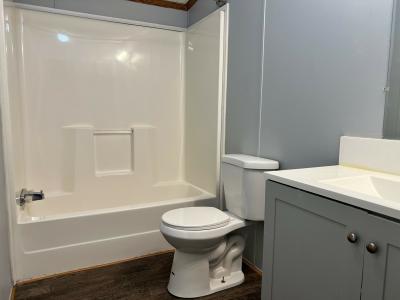 Photo 3 of 8 of home located at 4140 Knightsbridge Lane Jackson, MI 49201