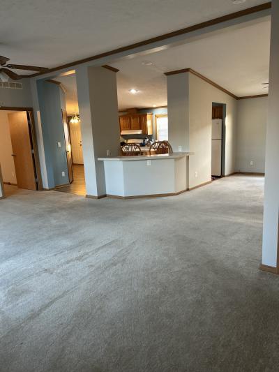 Photo 3 of 15 of home located at 186 Aster Lane Matteson, IL 60443