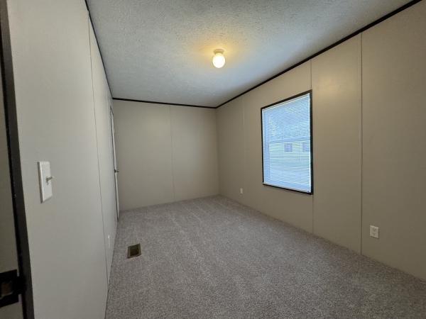 2014 Clayton WK1100695IN Mobile Home