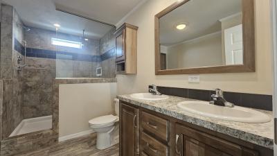 Photo 4 of 14 of home located at 9679 Gables Ct Fenton, MI 48430