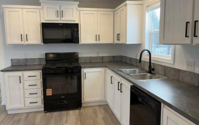 Photo 4 of 12 of home located at 24152 Norway Rd Chelsea, MI 48118