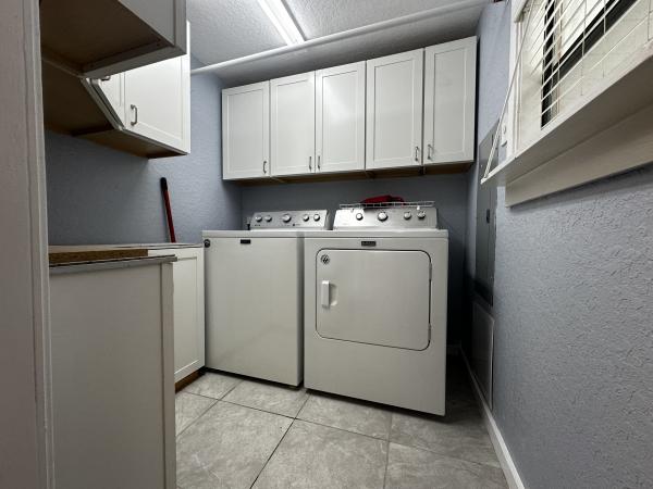 1984 TWIN 15526AB Mobile Home