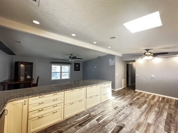 1984 TWIN 15526AB Mobile Home