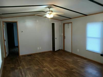 Photo 3 of 11 of home located at 3941 Charleston Highway #286 West Columbia, SC 29172