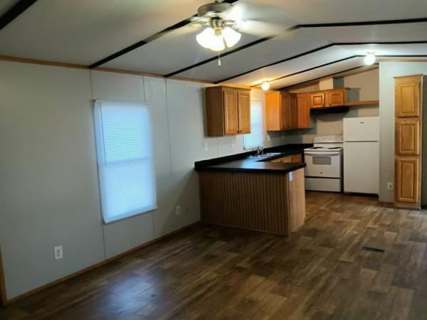 2011 American Homestar Corp Galaxy 472 Manufactured Home