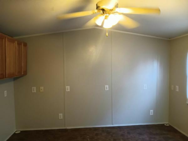 2011 American Homestar Corp Galaxy 472 Manufactured Home