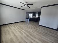 2022 Clayton 32DEV28563A (SG) Mobile Home